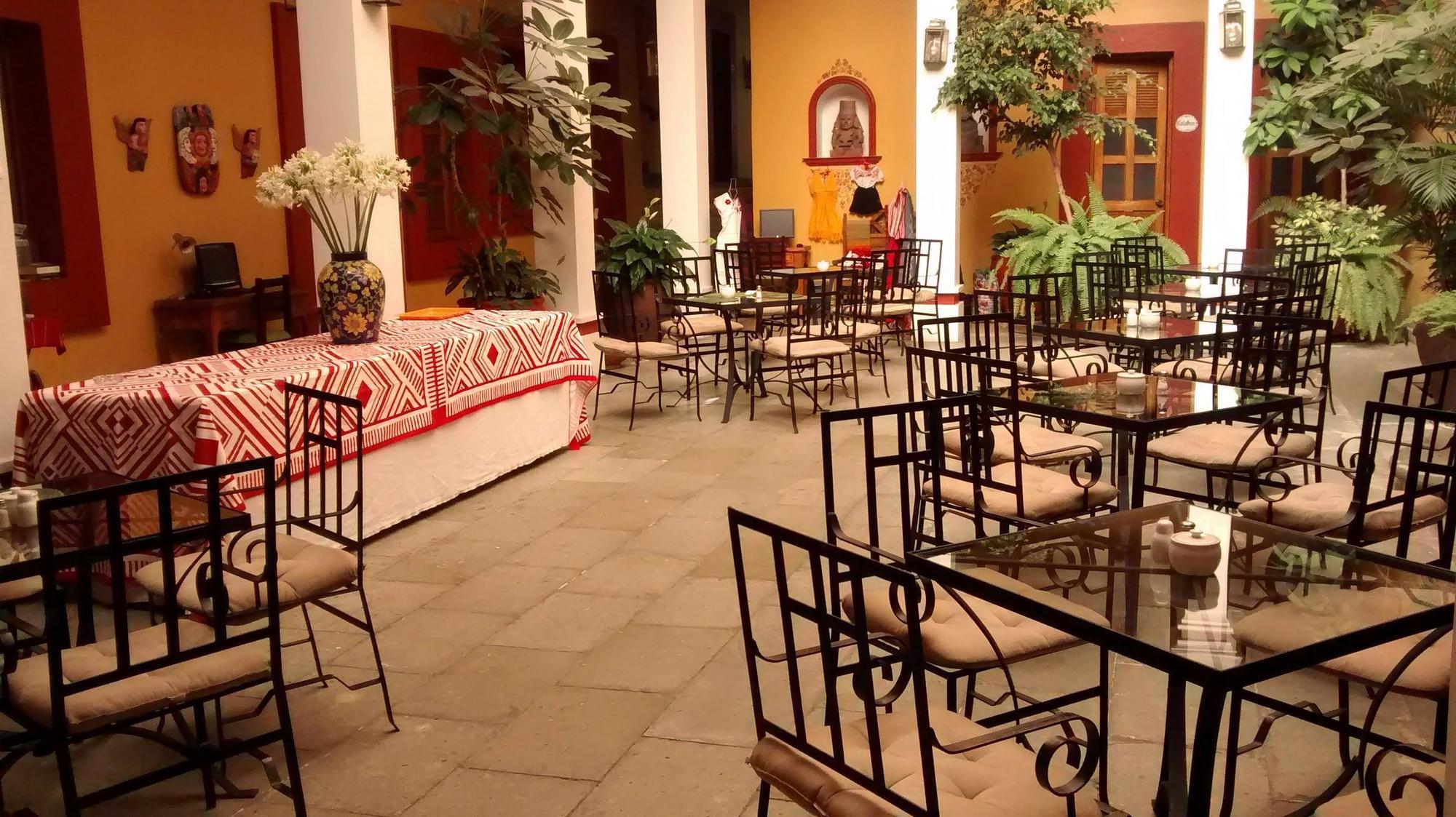 فندق آيتانا Oaxaca المظهر الخارجي الصورة